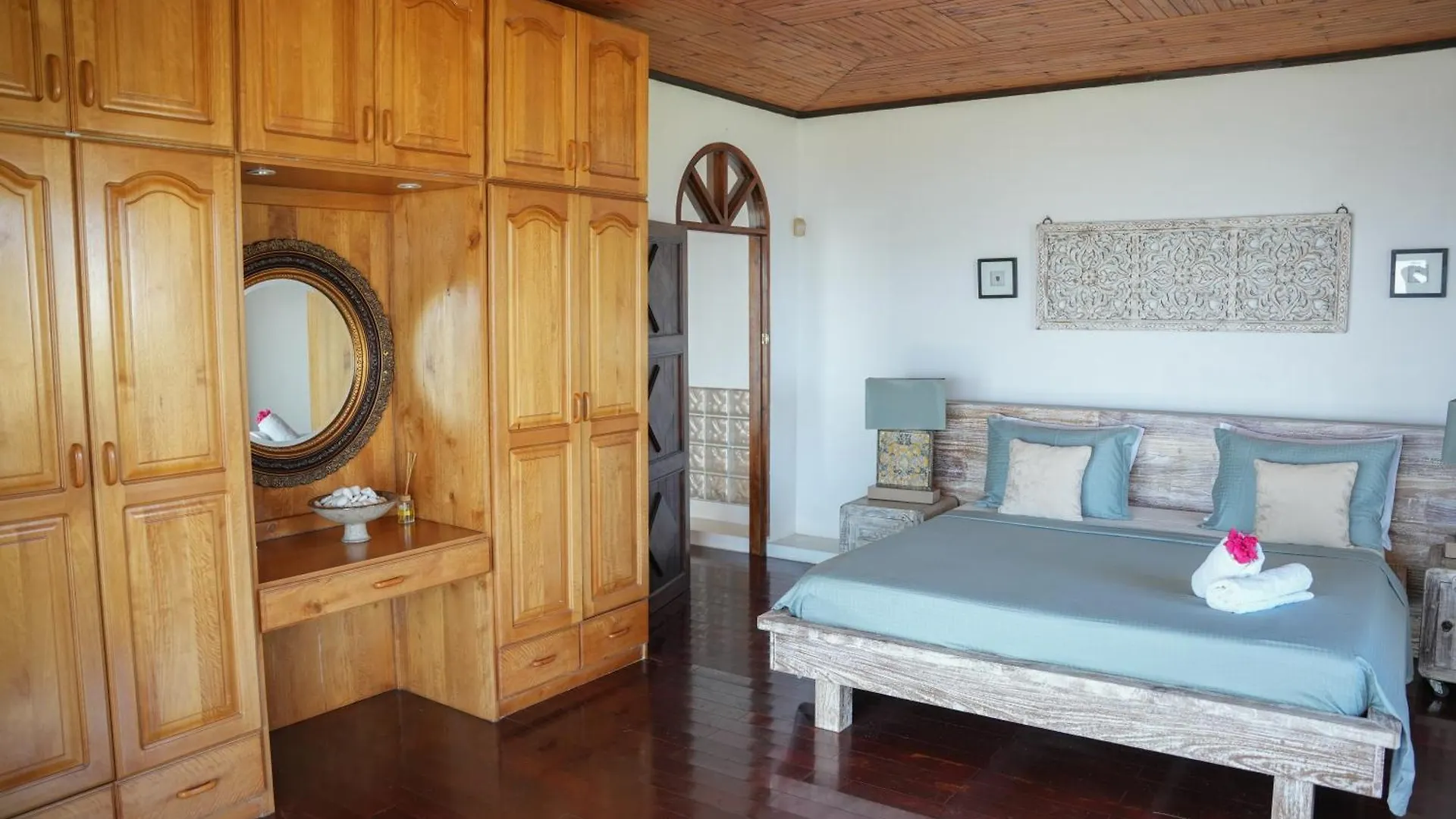 Beau Soleil Stunning Sea View One Bedroom Apartment Misere
